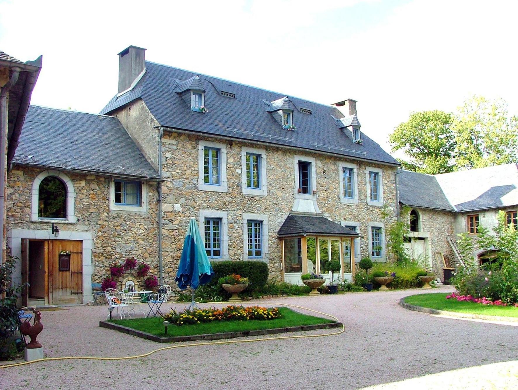 Domaine Vega Bed & Breakfast Saint-Arroman  ภายนอก รูปภาพ